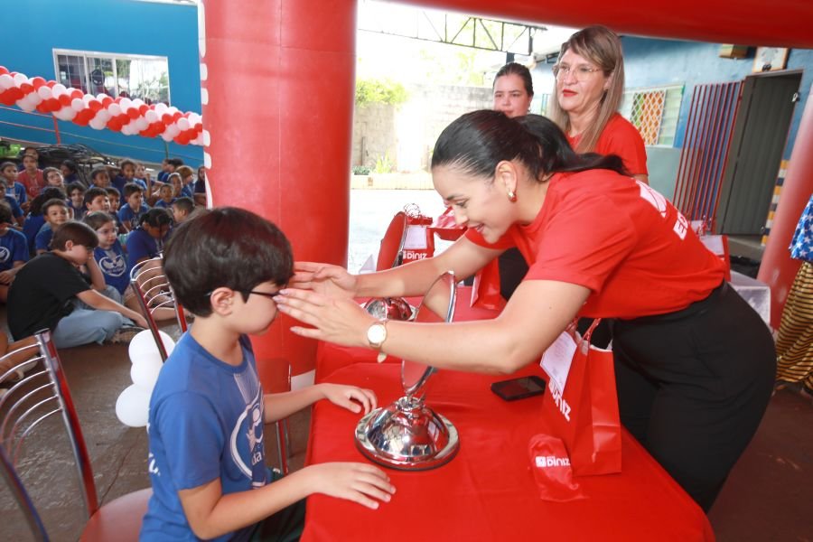 9ª EDIÇÃO DO PROJETO “DINIZ SOCIAL”- ASSOC. ANJO DA GUARDA” - Eloisa Mattos