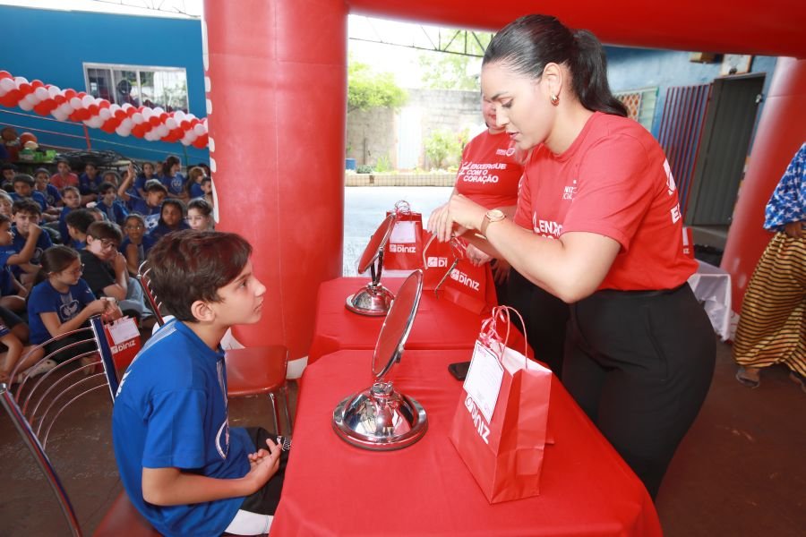 9ª EDIÇÃO DO PROJETO “DINIZ SOCIAL”- ASSOC. ANJO DA GUARDA” - Eloisa Mattos