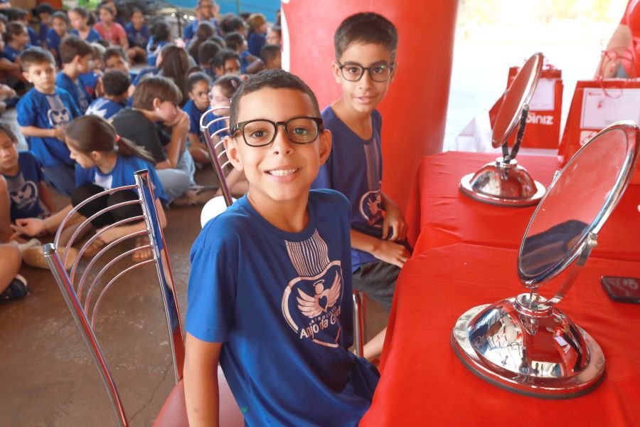 9ª EDIÇÃO DO PROJETO “DINIZ SOCIAL”- ASSOC. ANJO DA GUARDA” - Eloisa Mattos