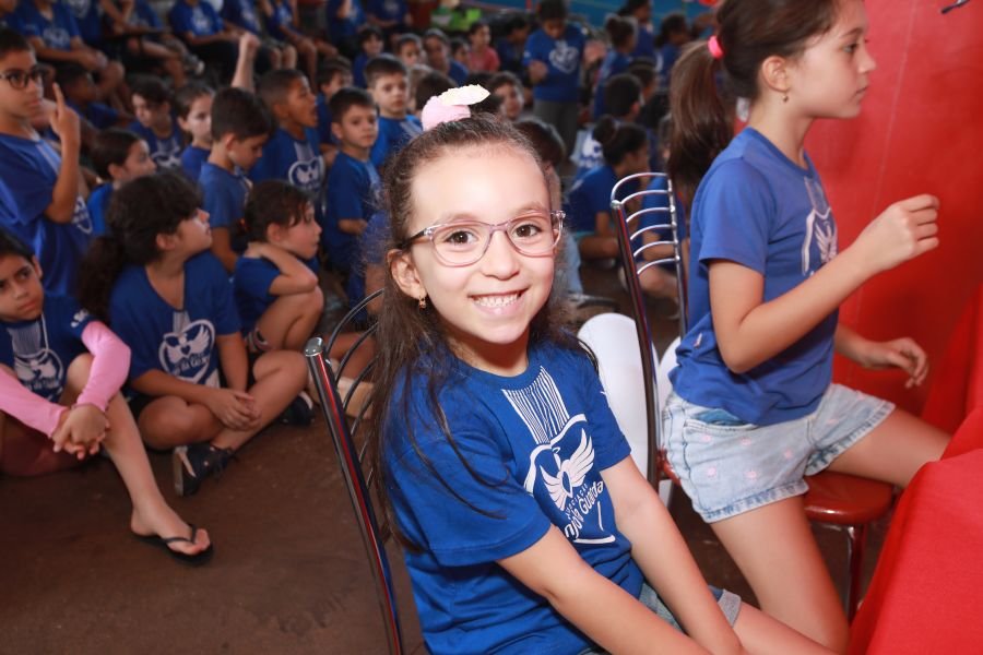 9ª EDIÇÃO DO PROJETO “DINIZ SOCIAL”- ASSOC. ANJO DA GUARDA” - Eloisa Mattos