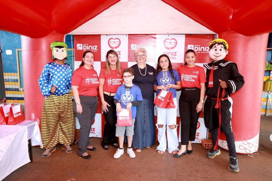 9ª EDIÇÃO DO PROJETO “DINIZ SOCIAL”- ASSOC. ANJO DA GUARDA” - Eloisa Mattos