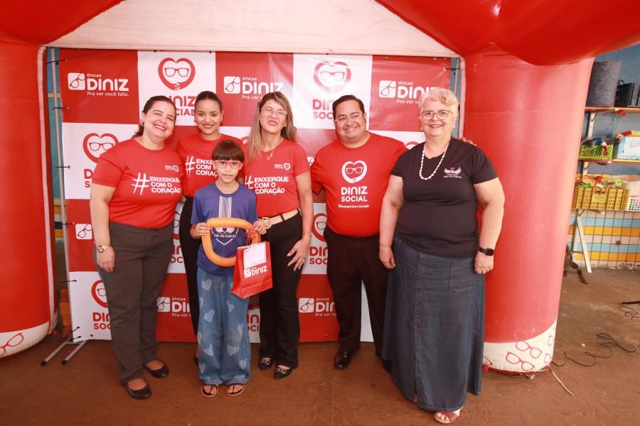 9ª EDIÇÃO DO PROJETO “DINIZ SOCIAL”- ASSOC. ANJO DA GUARDA” - Eloisa Mattos