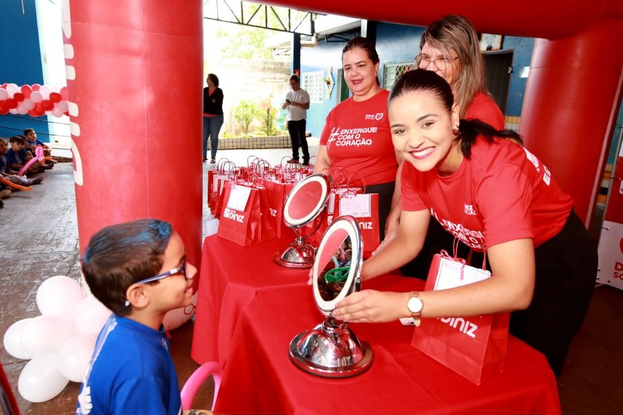 9ª EDIÇÃO DO PROJETO “DINIZ SOCIAL”- ASSOC. ANJO DA GUARDA” - Eloisa Mattos