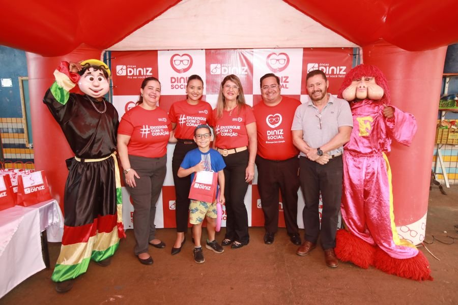 9ª EDIÇÃO DO PROJETO “DINIZ SOCIAL”- ASSOC. ANJO DA GUARDA” - Eloisa Mattos