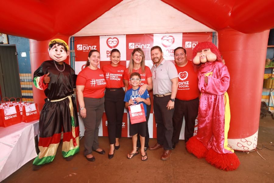 9ª EDIÇÃO DO PROJETO “DINIZ SOCIAL”- ASSOC. ANJO DA GUARDA” - Eloisa Mattos