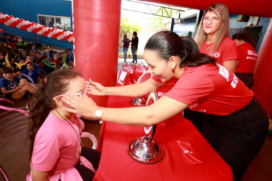 9ª EDIÇÃO DO PROJETO “DINIZ SOCIAL”- ASSOC. ANJO DA GUARDA” - Eloisa Mattos