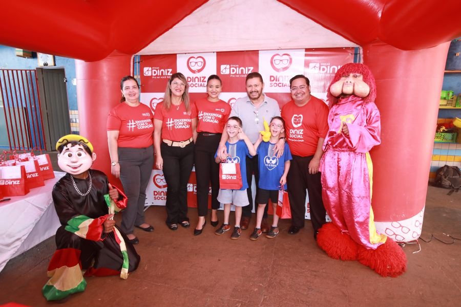 9ª EDIÇÃO DO PROJETO “DINIZ SOCIAL”- ASSOC. ANJO DA GUARDA” - Eloisa Mattos