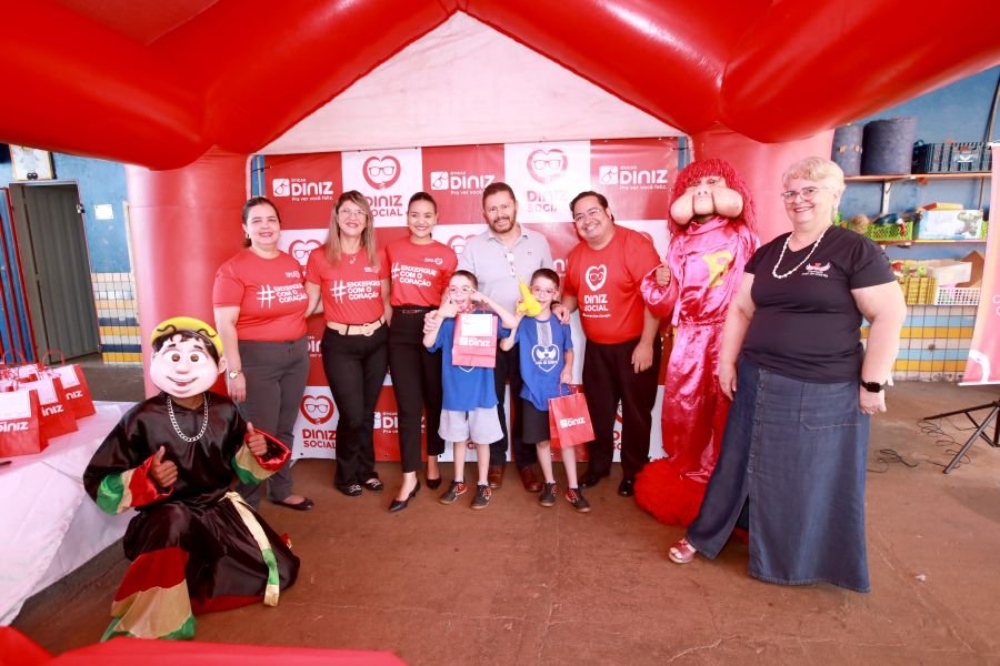 9ª EDIÇÃO DO PROJETO “DINIZ SOCIAL”- ASSOC. ANJO DA GUARDA” - Eloisa Mattos