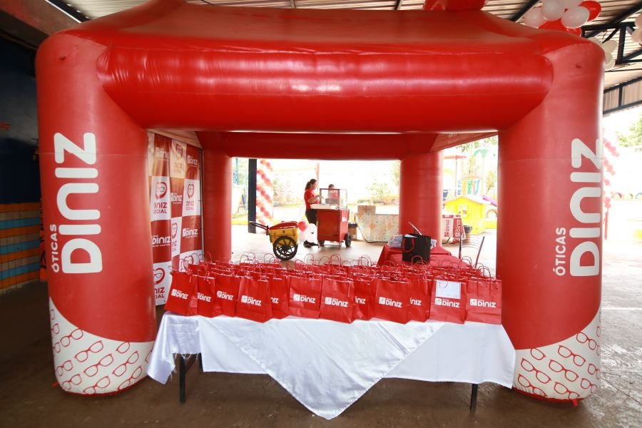 9ª EDIÇÃO DO PROJETO “DINIZ SOCIAL”- ASSOC. ANJO DA GUARDA” - Eloisa Mattos