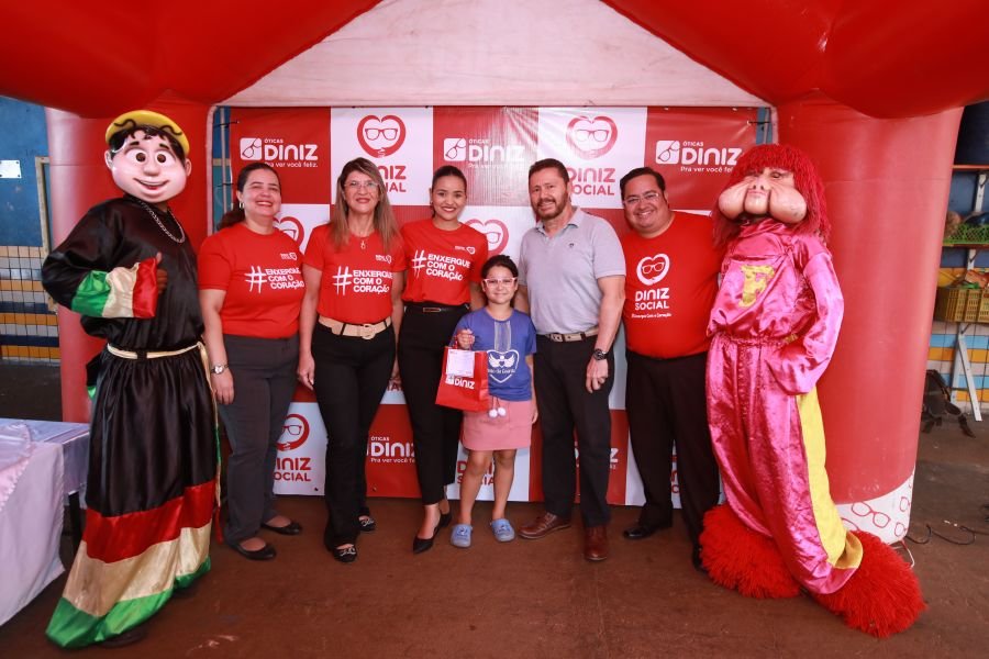 9ª EDIÇÃO DO PROJETO “DINIZ SOCIAL”- ASSOC. ANJO DA GUARDA” - Eloisa Mattos