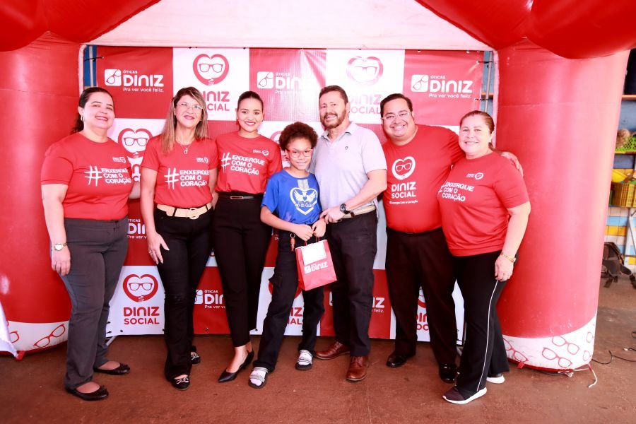 9ª EDIÇÃO DO PROJETO “DINIZ SOCIAL”- ASSOC. ANJO DA GUARDA” - Eloisa Mattos