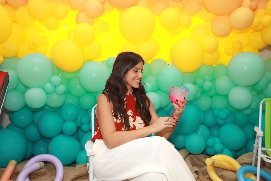 COMEMORAÇÃO DOS 20 ANOS DO “MUNDO DA FESTA” - Eloisa Mattos