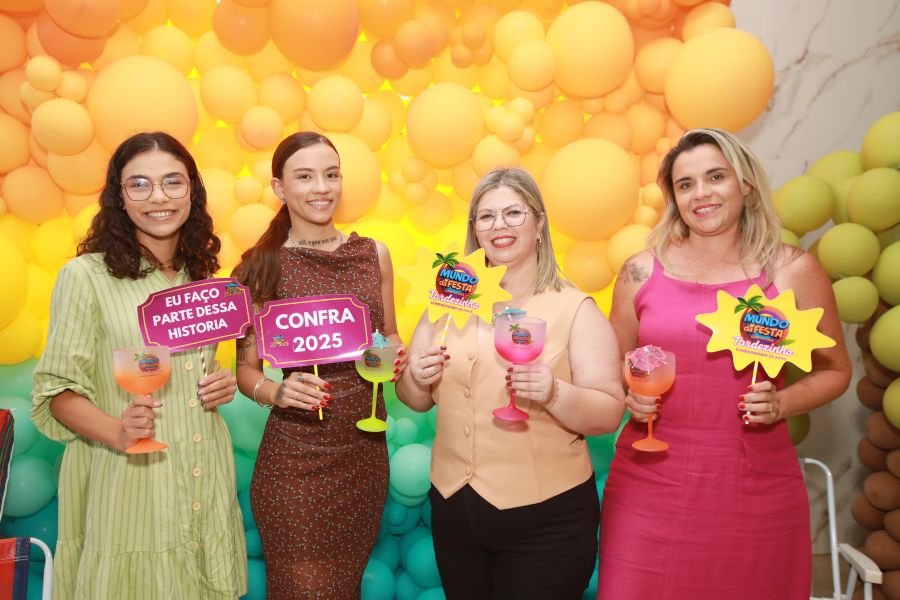 COMEMORAÇÃO DOS 20 ANOS DO “MUNDO DA FESTA” - Eloisa Mattos