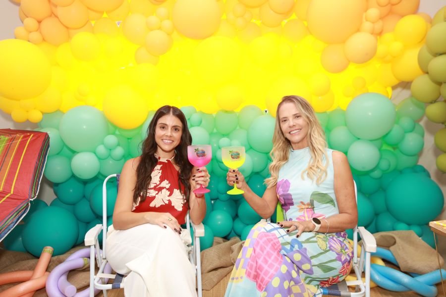 COMEMORAÇÃO DOS 20 ANOS DO “MUNDO DA FESTA” - Eloisa Mattos