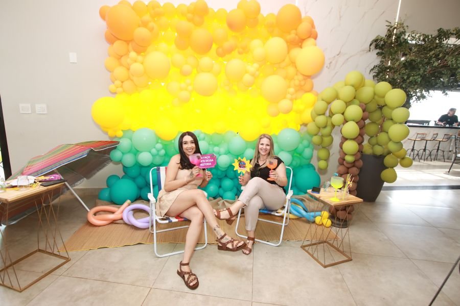 COMEMORAÇÃO DOS 20 ANOS DO “MUNDO DA FESTA” - Eloisa Mattos