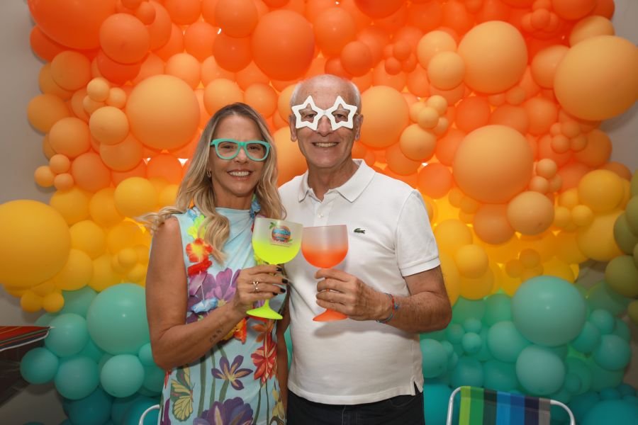 COMEMORAÇÃO DOS 20 ANOS DO “MUNDO DA FESTA” - Eloisa Mattos