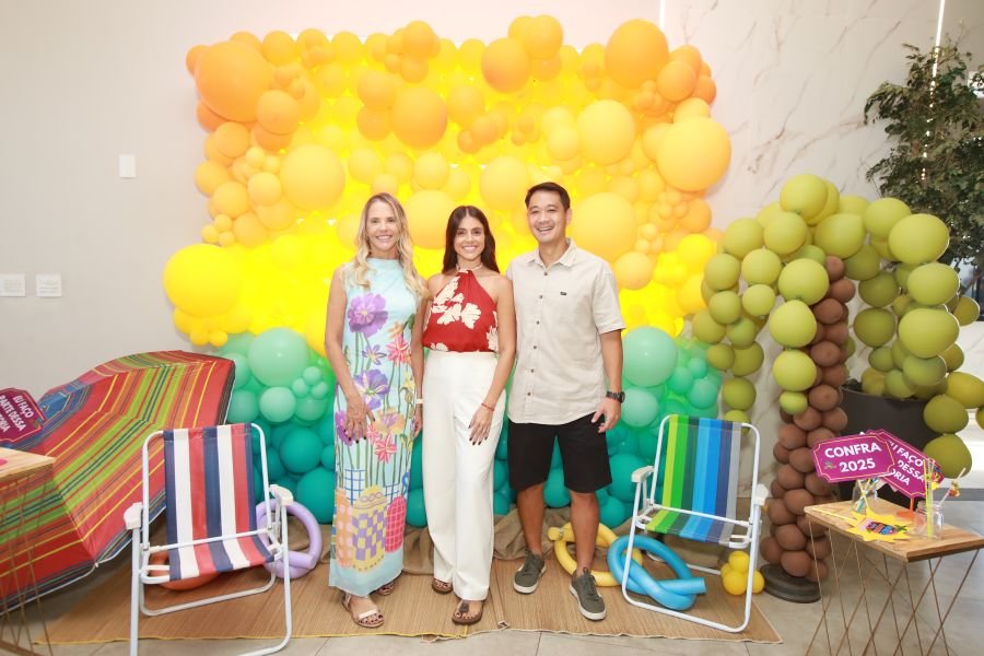 COMEMORAÇÃO DOS 20 ANOS DO “MUNDO DA FESTA” - Eloisa Mattos