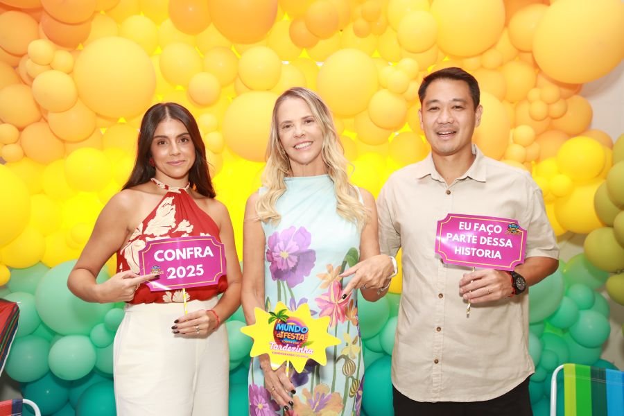 COMEMORAÇÃO DOS 20 ANOS DO “MUNDO DA FESTA” - Eloisa Mattos