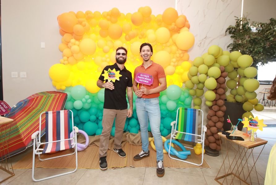 COMEMORAÇÃO DOS 20 ANOS DO “MUNDO DA FESTA” - Eloisa Mattos