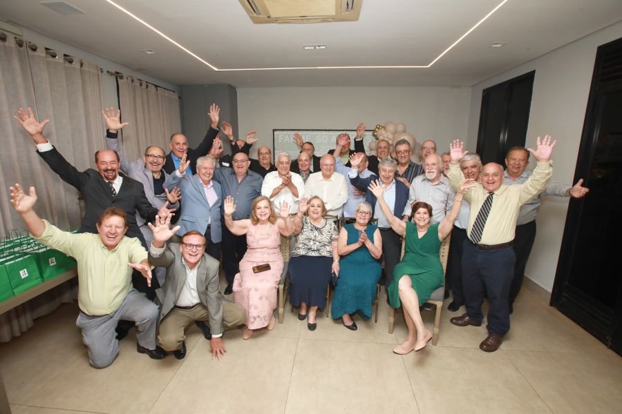 ENCONTRO DOS FORMANDOS DA FARME – TURMA DE 1975: 50 ANOS DE MEDICINA - Eloisa Mattos