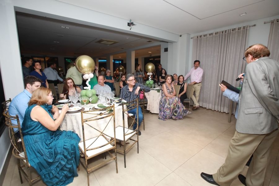 ENCONTRO DOS FORMANDOS DA FARME – TURMA DE 1975: 50 ANOS DE MEDICINA - Eloisa Mattos