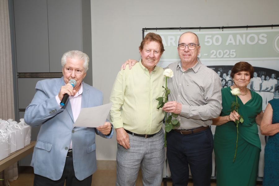 ENCONTRO DOS FORMANDOS DA FARME – TURMA DE 1975: 50 ANOS DE MEDICINA - Eloisa Mattos