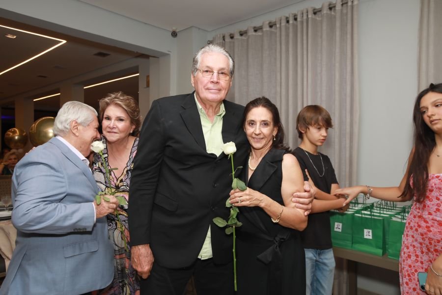 ENCONTRO DOS FORMANDOS DA FARME – TURMA DE 1975: 50 ANOS DE MEDICINA - Eloisa Mattos