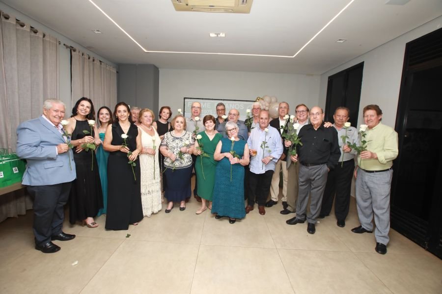 ENCONTRO DOS FORMANDOS DA FARME – TURMA DE 1975: 50 ANOS DE MEDICINA - Eloisa Mattos