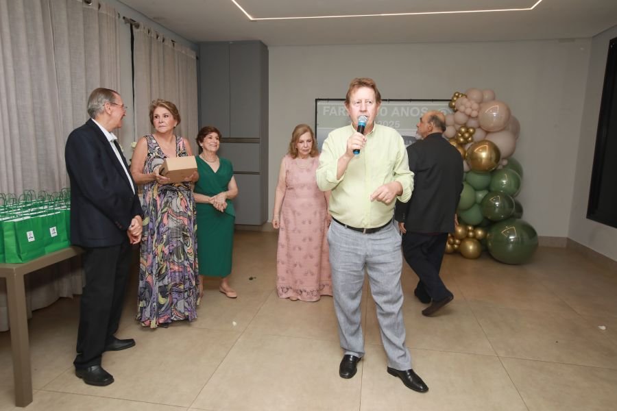 ENCONTRO DOS FORMANDOS DA FARME – TURMA DE 1975: 50 ANOS DE MEDICINA - Eloisa Mattos