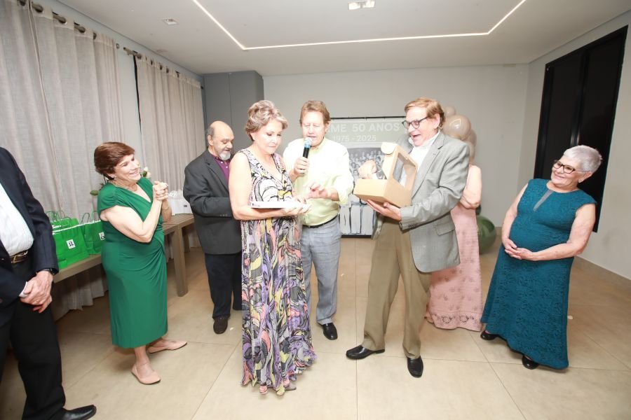 ENCONTRO DOS FORMANDOS DA FARME – TURMA DE 1975: 50 ANOS DE MEDICINA - Eloisa Mattos