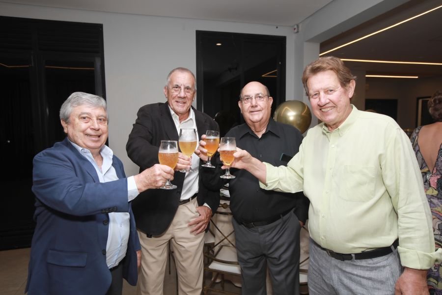 ENCONTRO DOS FORMANDOS DA FARME – TURMA DE 1975: 50 ANOS DE MEDICINA - Eloisa Mattos