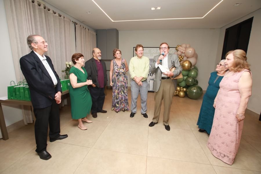 ENCONTRO DOS FORMANDOS DA FARME – TURMA DE 1975: 50 ANOS DE MEDICINA - Eloisa Mattos