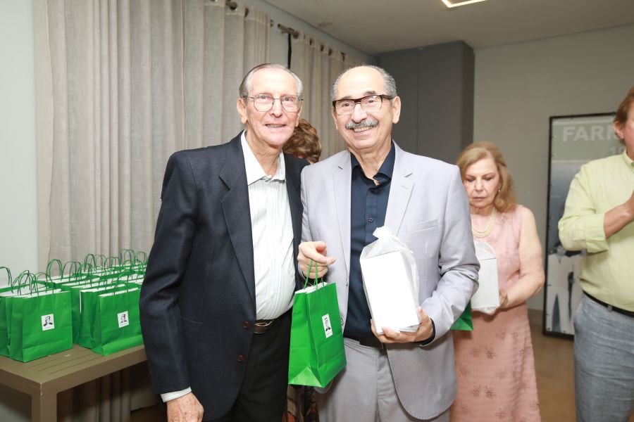 ENCONTRO DOS FORMANDOS DA FARME – TURMA DE 1975: 50 ANOS DE MEDICINA - Eloisa Mattos