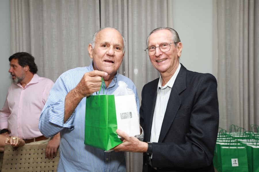 ENCONTRO DOS FORMANDOS DA FARME – TURMA DE 1975: 50 ANOS DE MEDICINA - Eloisa Mattos