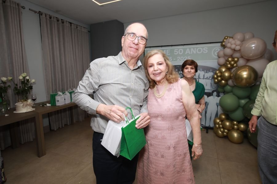 ENCONTRO DOS FORMANDOS DA FARME – TURMA DE 1975: 50 ANOS DE MEDICINA - Eloisa Mattos