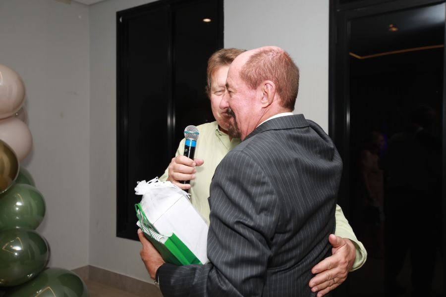 ENCONTRO DOS FORMANDOS DA FARME – TURMA DE 1975: 50 ANOS DE MEDICINA - Eloisa Mattos