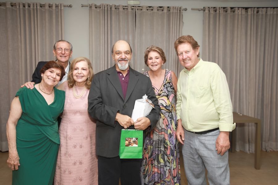 ENCONTRO DOS FORMANDOS DA FARME – TURMA DE 1975: 50 ANOS DE MEDICINA - Eloisa Mattos