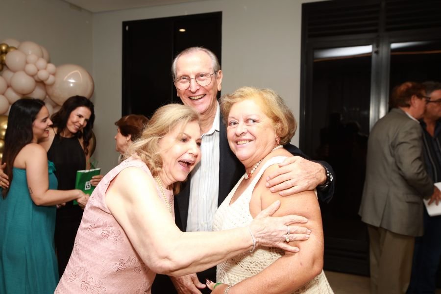 ENCONTRO DOS FORMANDOS DA FARME – TURMA DE 1975: 50 ANOS DE MEDICINA - Eloisa Mattos