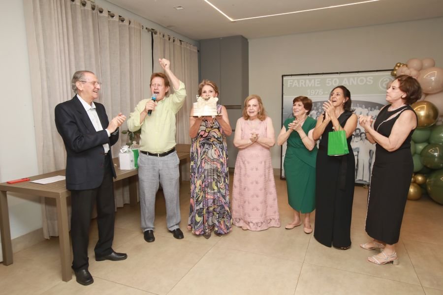 ENCONTRO DOS FORMANDOS DA FARME – TURMA DE 1975: 50 ANOS DE MEDICINA - Eloisa Mattos