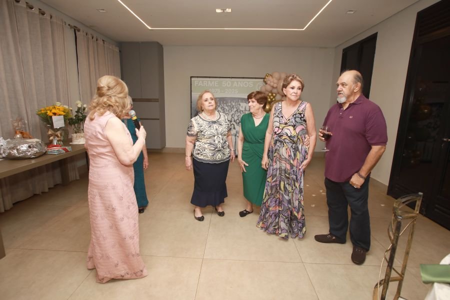 ENCONTRO DOS FORMANDOS DA FARME – TURMA DE 1975: 50 ANOS DE MEDICINA - Eloisa Mattos