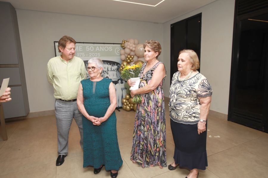 ENCONTRO DOS FORMANDOS DA FARME – TURMA DE 1975: 50 ANOS DE MEDICINA - Eloisa Mattos