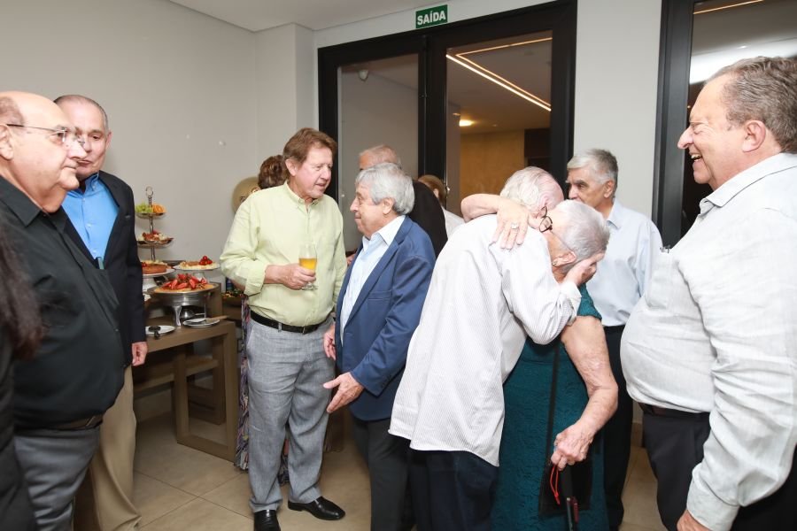 ENCONTRO DOS FORMANDOS DA FARME – TURMA DE 1975: 50 ANOS DE MEDICINA - Eloisa Mattos