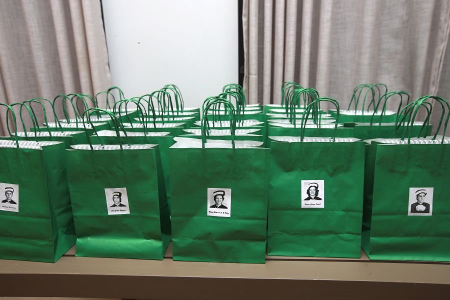 ENCONTRO DOS FORMANDOS DA FARME – TURMA DE 1975: 50 ANOS DE MEDICINA - Eloisa Mattos