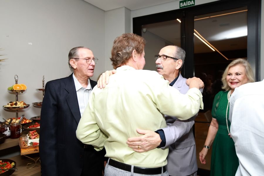 ENCONTRO DOS FORMANDOS DA FARME – TURMA DE 1975: 50 ANOS DE MEDICINA - Eloisa Mattos