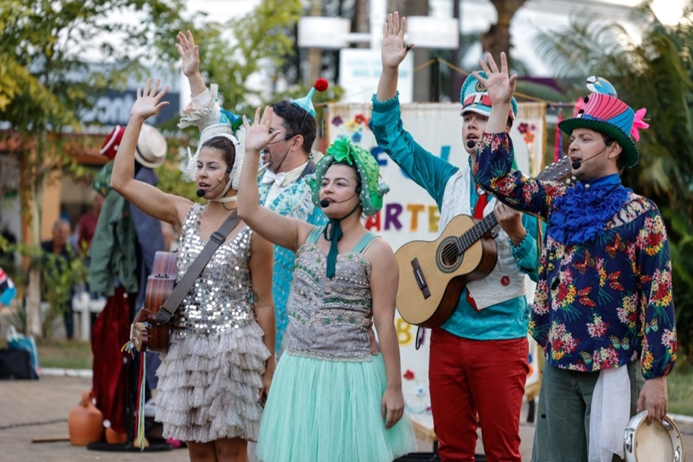 MUSICAL ‘SOU CAIPIRA, IBIRÁ, PÓRA’ E APRESENTAÇÕES DE DANÇA ENCERRAM PROJETO DA CIA. ARTE DAS ÁGUAS DENTRO DA PROGRAMAÇÃO DE ANIVERSÁRIO DE IBIRÁ