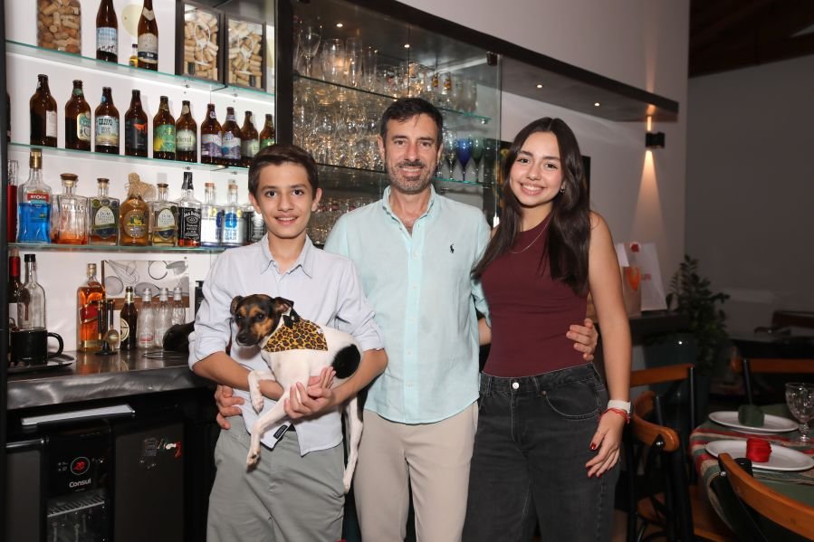 CONFRATERNIZAÇÃO 2025 DA CLÍNICA CALDEIRA ODONTOLOGIA - Eloisa Mattos