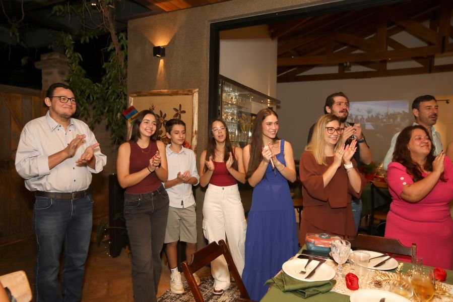 CONFRATERNIZAÇÃO 2025 DA CLÍNICA CALDEIRA ODONTOLOGIA - Eloisa Mattos