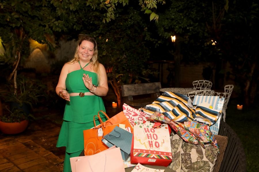 CONFRATERNIZAÇÃO 2025 DA CLÍNICA CALDEIRA ODONTOLOGIA - Eloisa Mattos