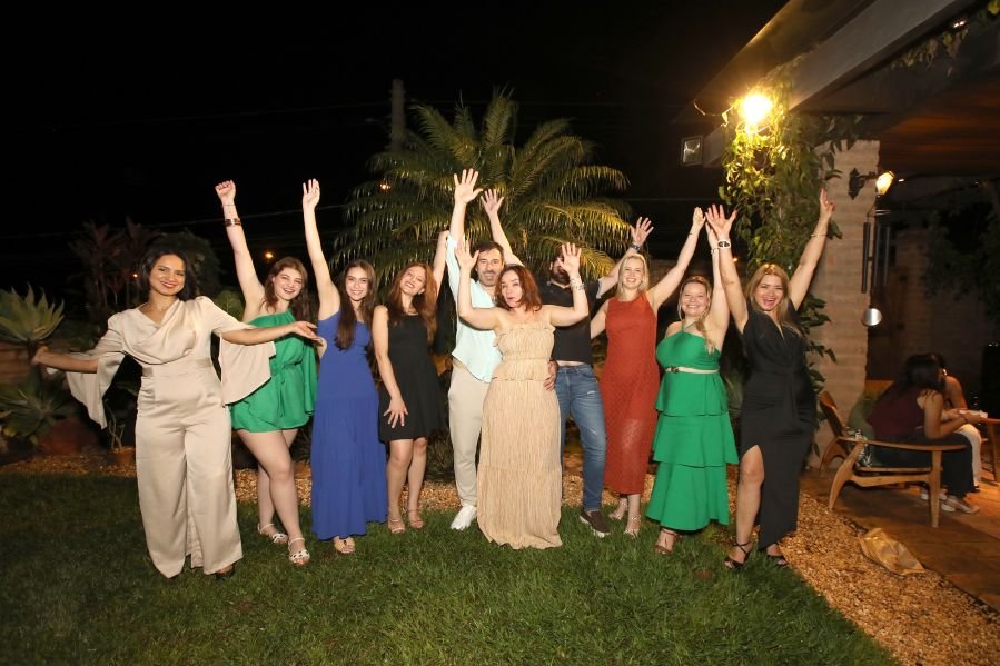 CONFRATERNIZAÇÃO 2025 DA CLÍNICA CALDEIRA ODONTOLOGIA - Eloisa Mattos