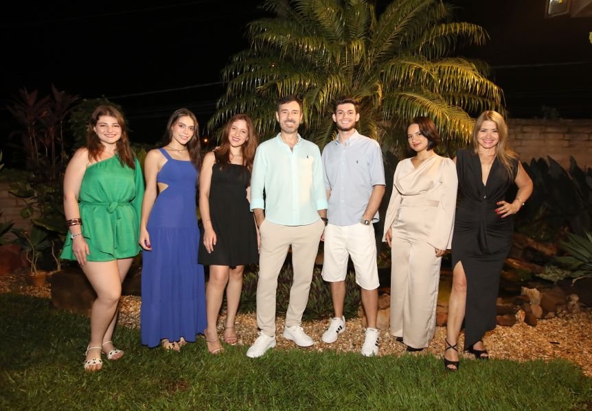 CONFRATERNIZAÇÃO 2025 DA CLÍNICA CALDEIRA ODONTOLOGIA - Eloisa Mattos